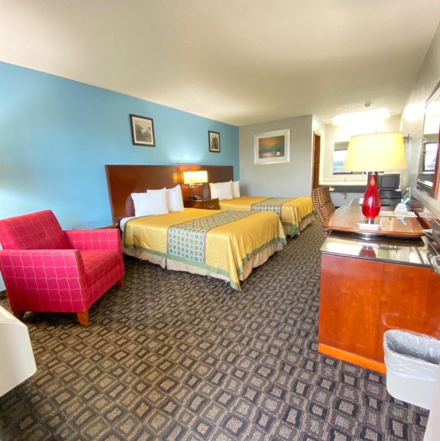 Lakes Inn Warsaw ภายนอก รูปภาพ