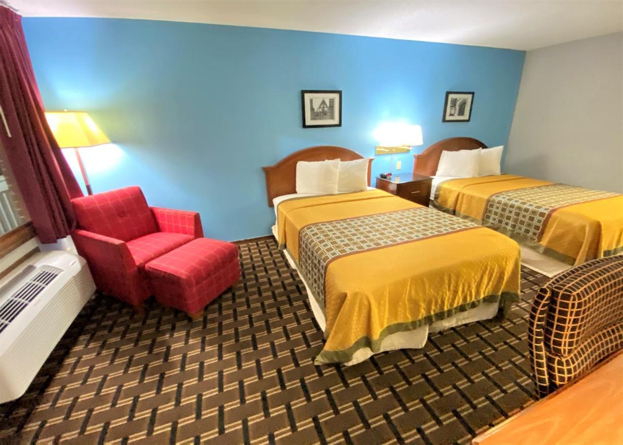Lakes Inn Warsaw ภายนอก รูปภาพ